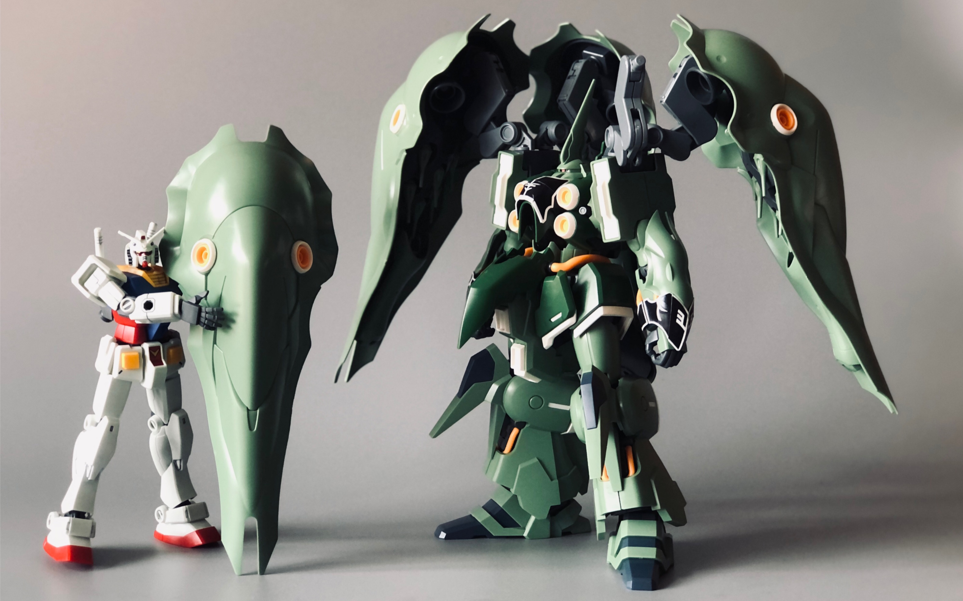 青椒很大,你忍一下～万代hguc 刹帝利 大青椒 模型