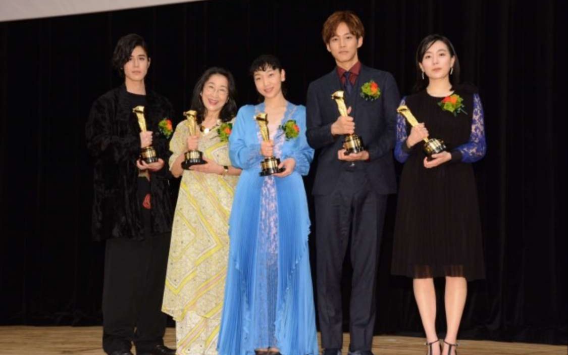 20190211安藤サクラ、柄本佑、木野花、松坂桃李ら第92回キネマ旬报ベスト・テン表彰式【生肉】哔哩哔哩bilibili