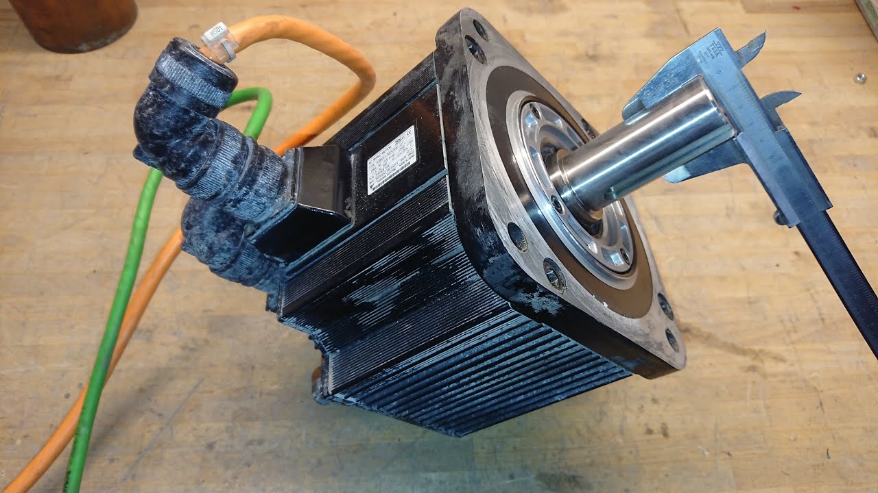 [搬] kaizer power 3 kw yaskawa伺服电机拆解