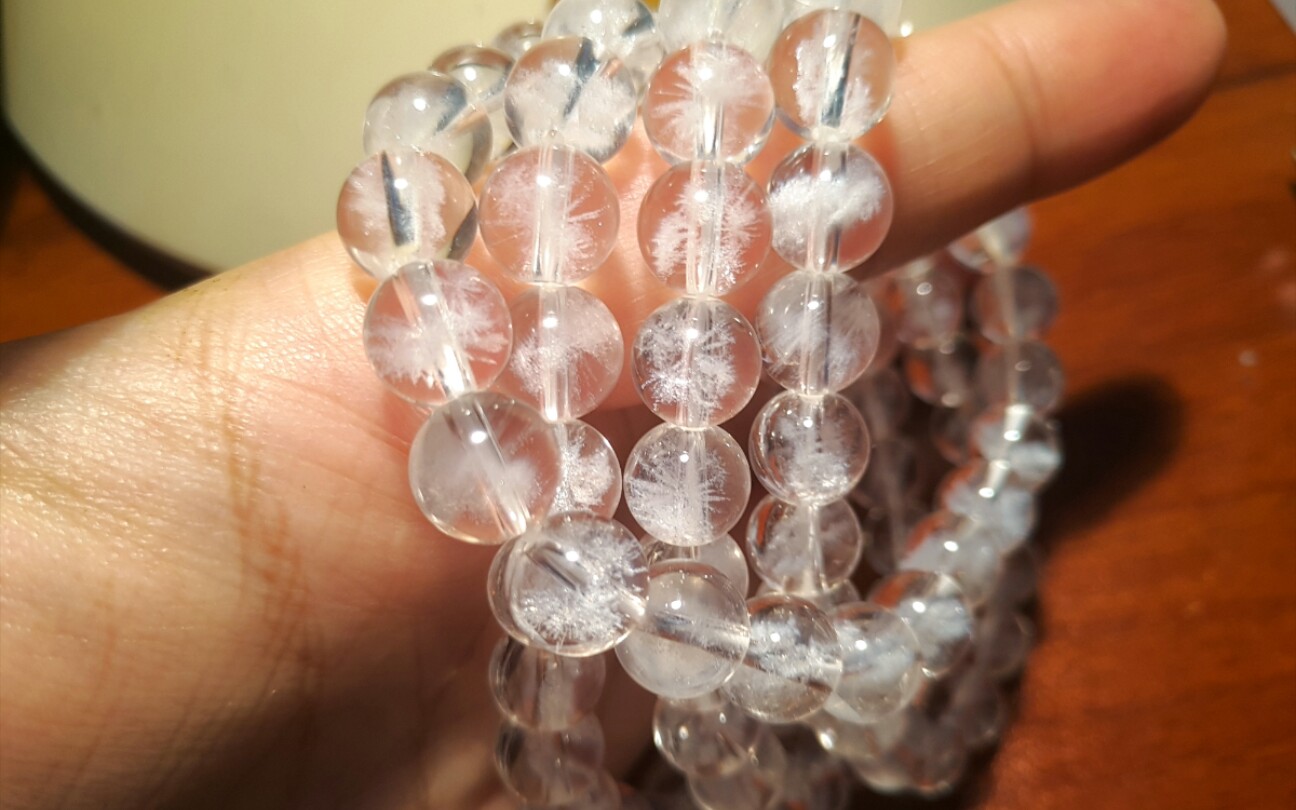 雪花白幽灵手串