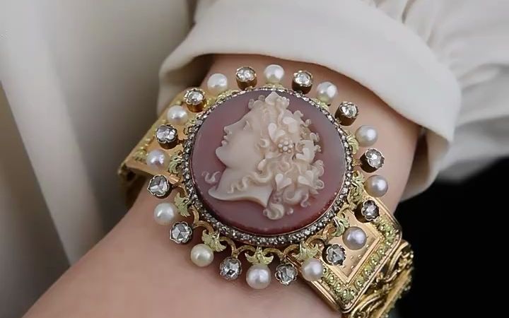 西洋古董18k金镶嵌珍珠钻石玛瑙浮雕卡梅奥cameo手镯手链