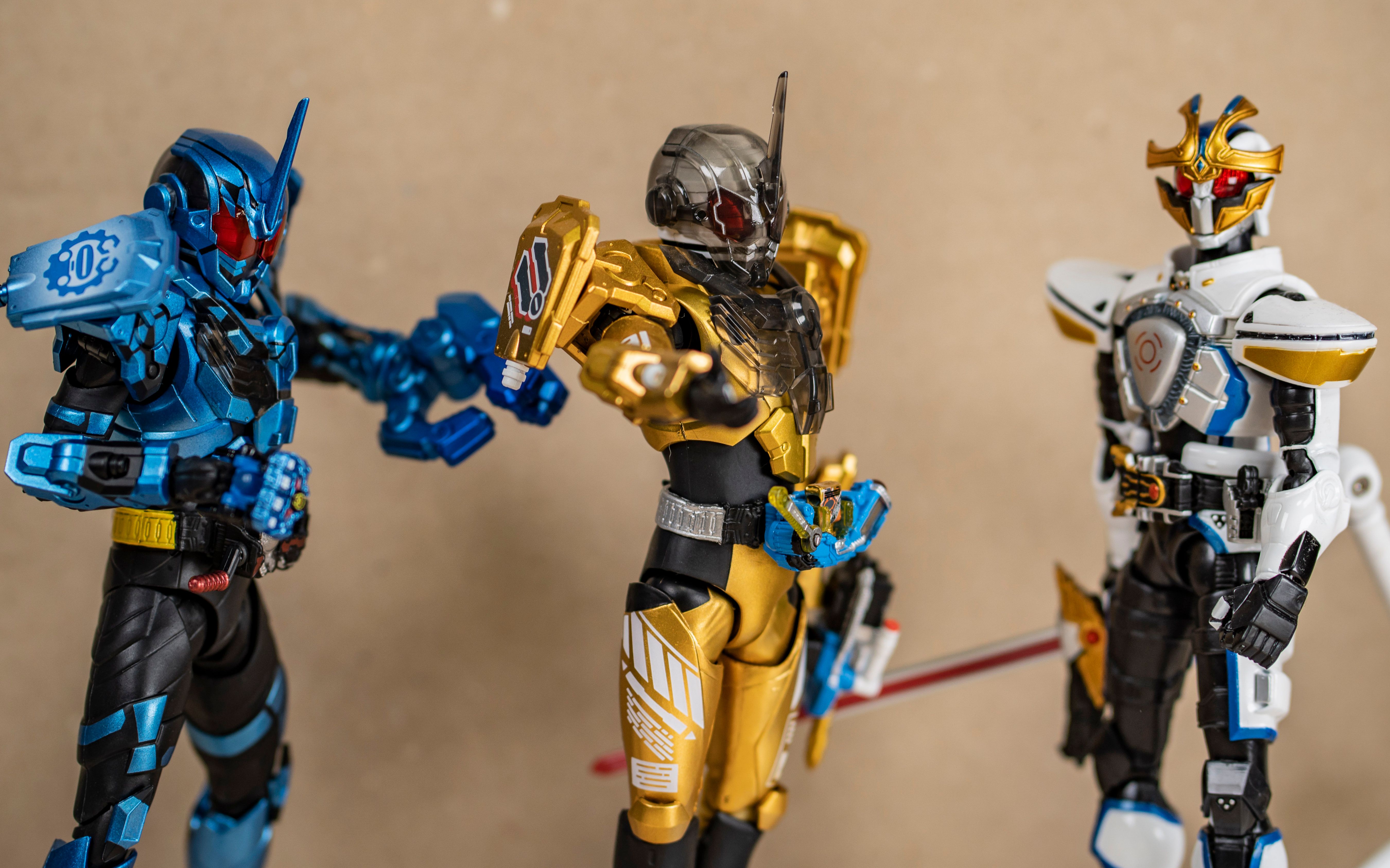 figuarts 假面骑士 格里斯 冰冻机器人——(一海帅炸)