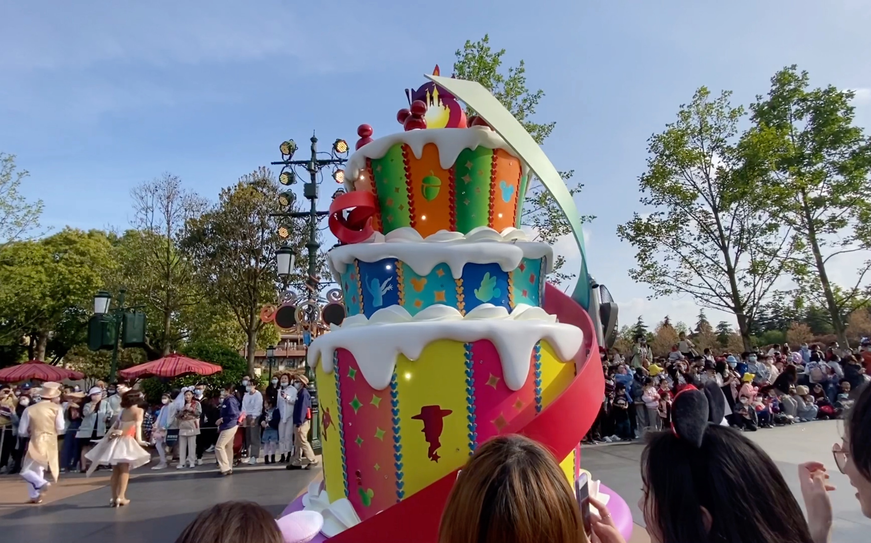 上海迪士尼五周年花车巡游【自录存档】_哔哩哔哩 (゜-゜)つロ 干杯