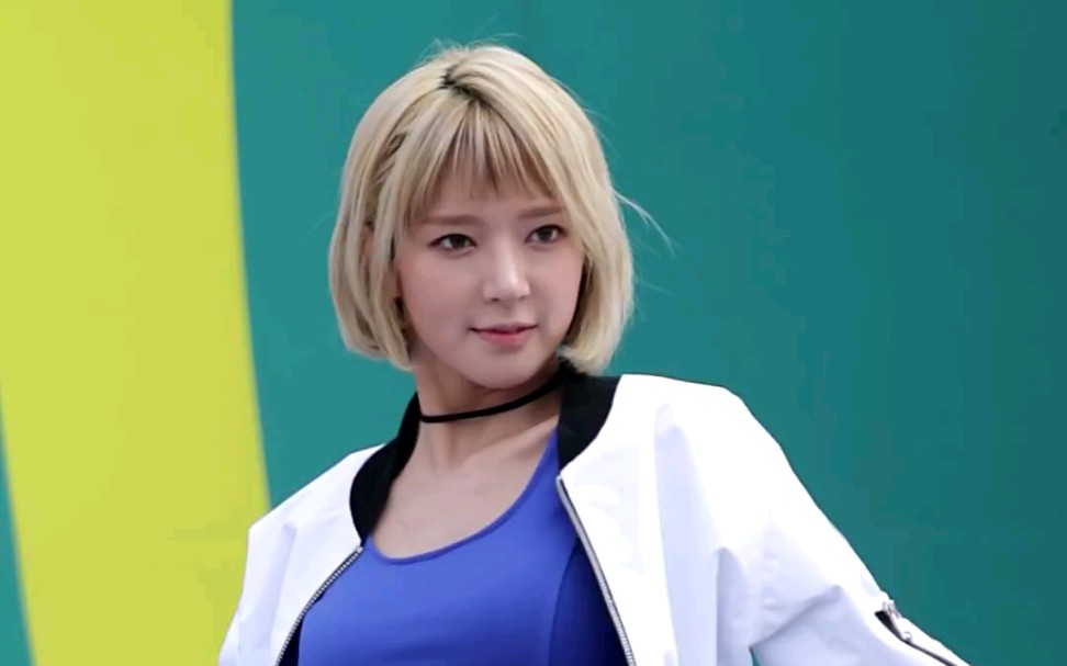 aoa白色棒球衫合集草娥