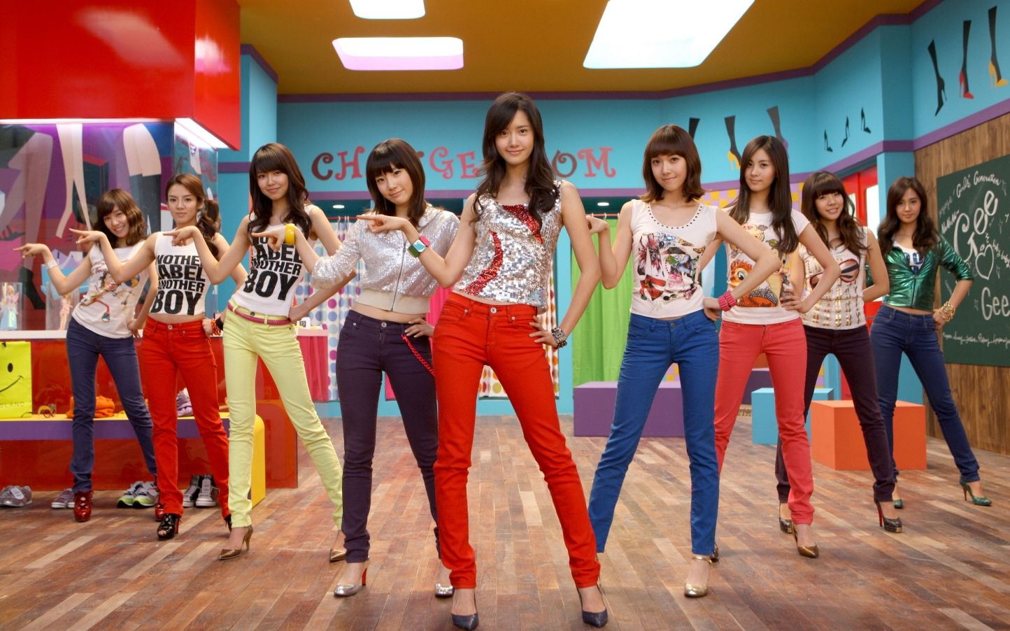 【韩国LG电子官方演示片蓝光压制超高清4K画质收藏版】Girls' Generation Gee哔哩哔哩bilibili