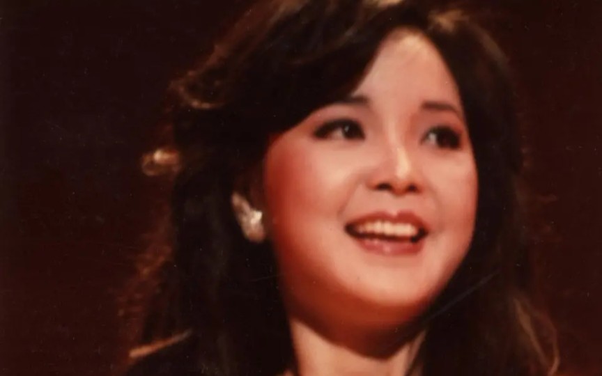 [图]【LIVE】邓丽君 More Than I Can Say(爱你在心口难开) 1982年马来西亚演唱会录音（八）