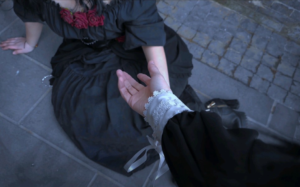 《暮色修道院》