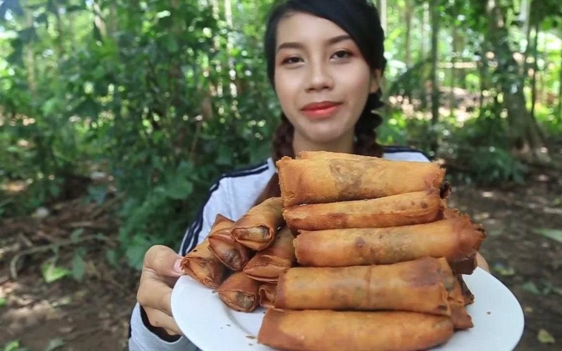 【荒野小姐姐】~小姐姐的美味春卷~馋死了_哔哩哔哩_bilibili