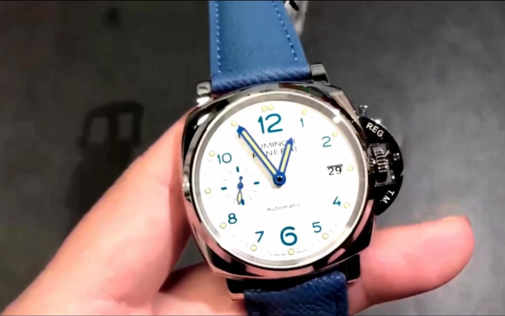 超薄小尺寸男女皆宜vs沛纳海pam906手表--骆驼名品_哔哩哔哩 (゜-゜)