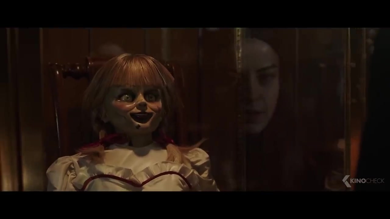 [图]经典恐怖片安娜贝尔3回家ANNABELLE COMES HOME 预告(2019)