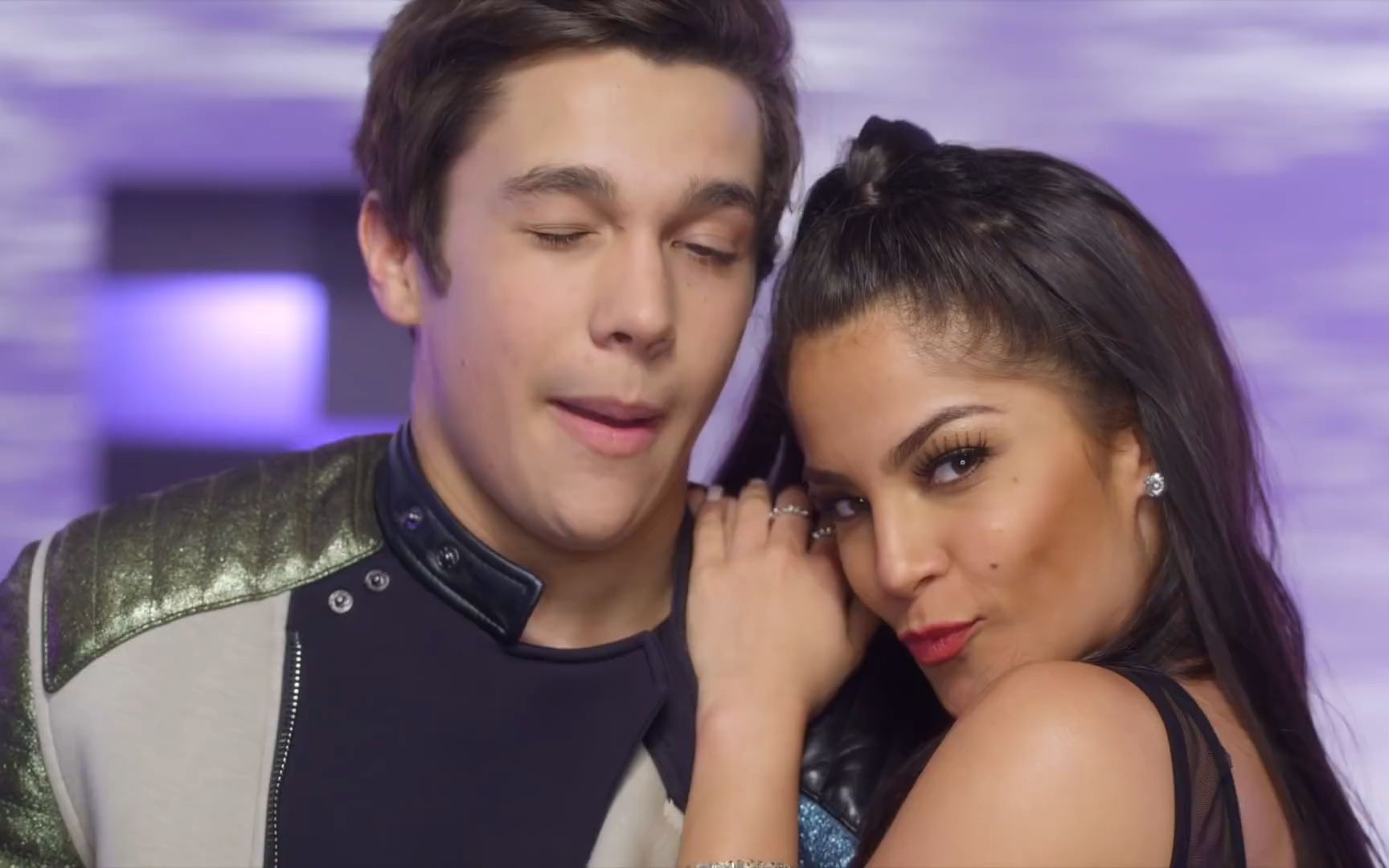 嗯哼,一整天都在脑袋里循环了 austin mahone - mmm yeah ft. pitbull