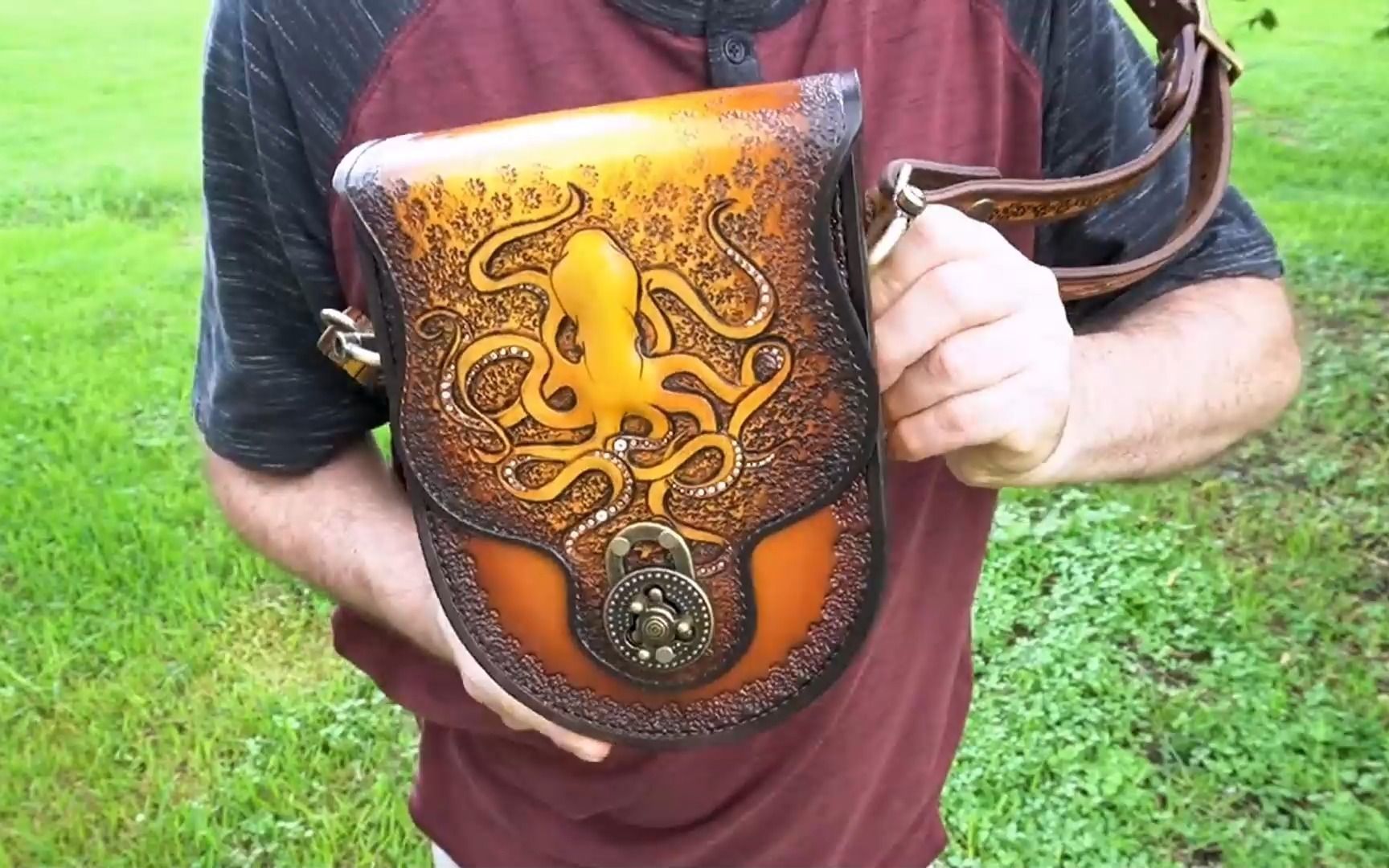 皮雕定做,皮雕定制,皮雕制作,皮雕包定做,皮雕制作流程.皮雕包定制-3