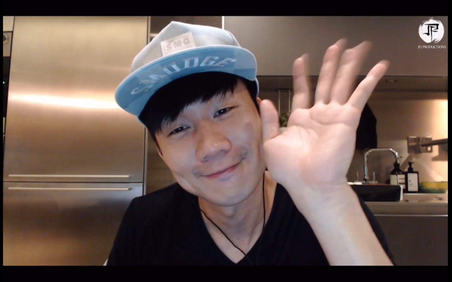 林俊杰直播间的超可爱瞬间和露过的额头剪辑