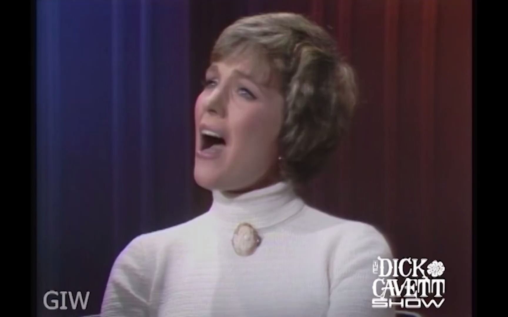 [图]Julie Andrews Sings 'Wouldn't It Be Loverly' from My Fair Lady _ The Dick Cavett