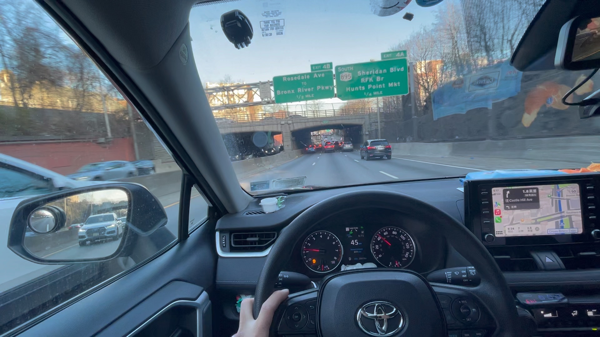 第一视角 丰田荣放美国96号高速行驶