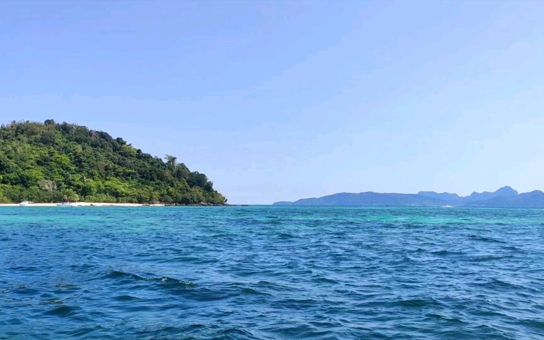 海岛美景令人陶醉,海水味道咸度惊艳!