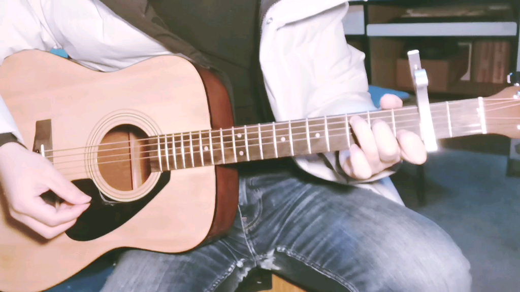 【萌新吉他】61拨片扫弦(和弦进行:15634145 1625)_哔哩哔哩 (゜-゜