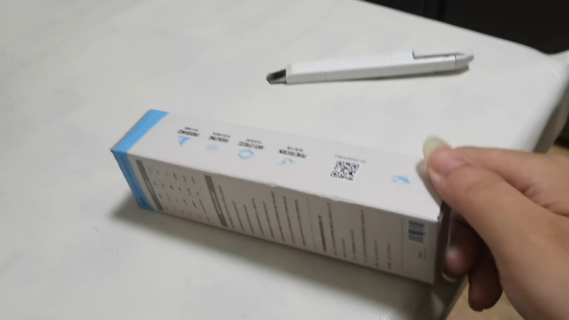 9.9包邮的微笑鲨SD1023多功能手电筒开箱(TypeC充电 1200mah)哔哩哔哩bilibili