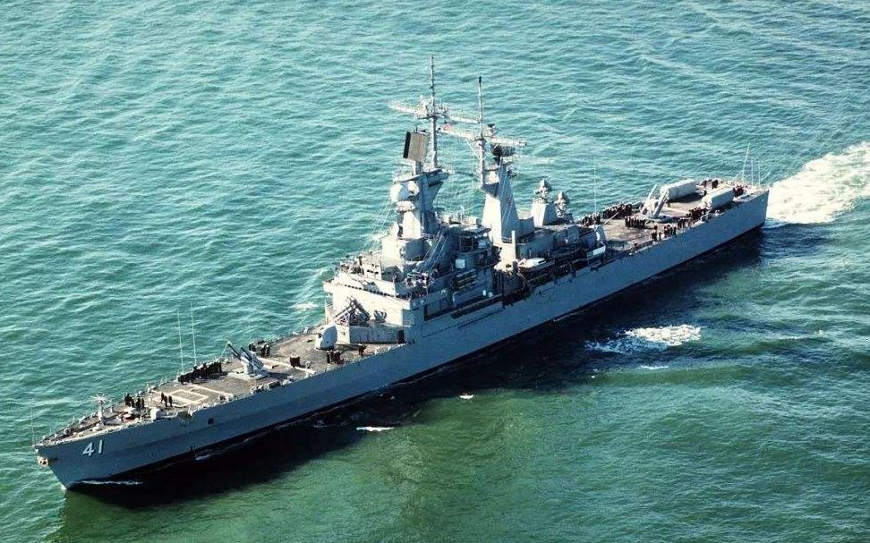 【转载】美国海军弗吉尼亚级核动力巡洋舰剪辑