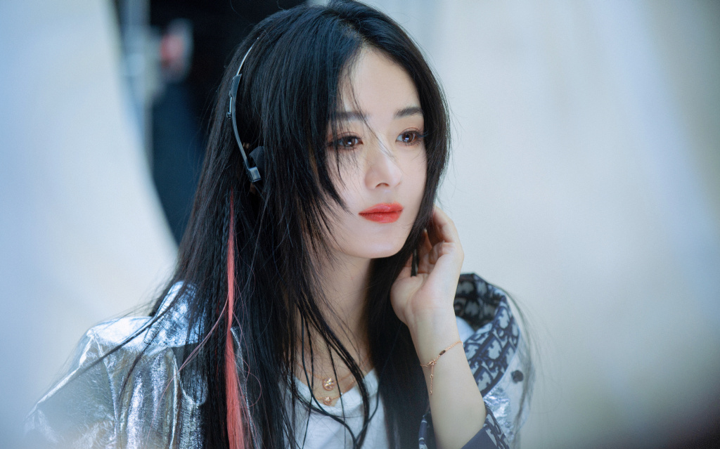 《金鹰女神》金鹰女神赵丽颖分享"擒鹰"绝招