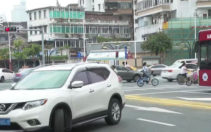 市民有诉求交警即行动 精细化治理缓解交通拥堵哔哩哔哩bilibili