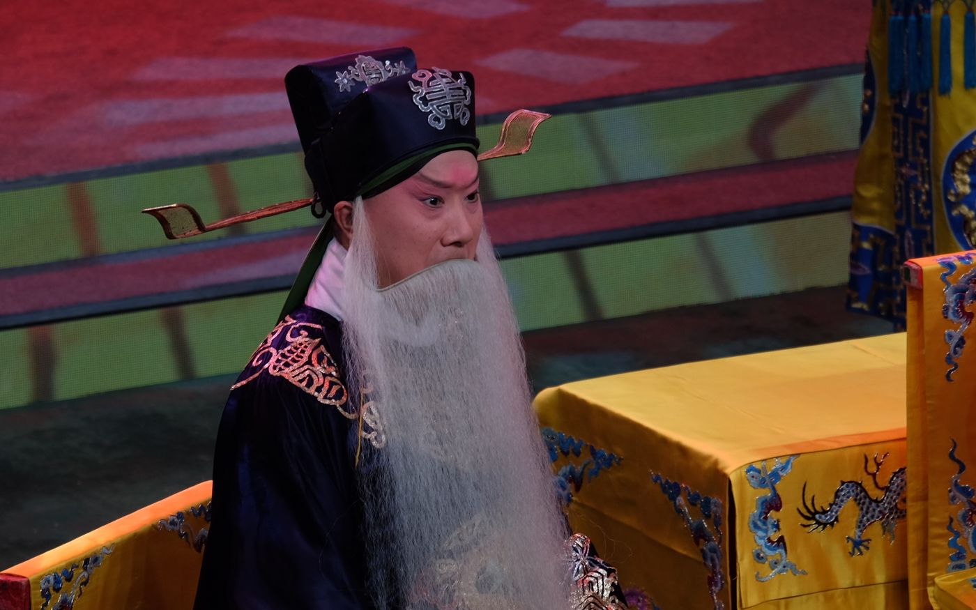 京剧自录甘露寺选段朱强劝千岁杀字休出口