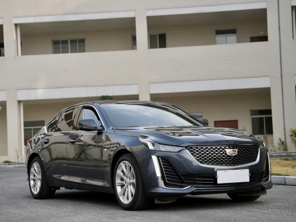 【品牌车型】凯迪拉克 ct5 2021款 28t 时尚型 【上牌日期】2021年05