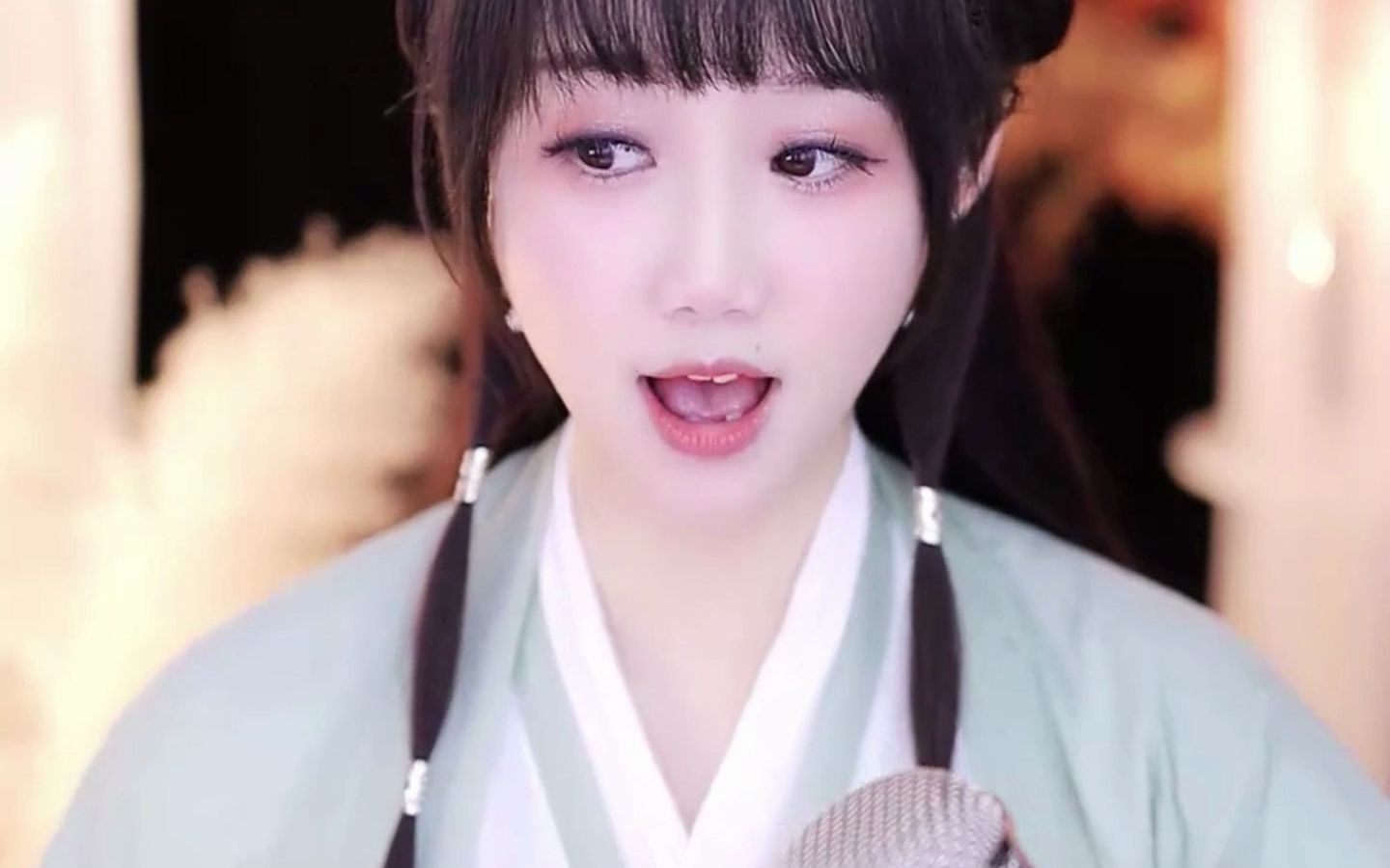 馒小蛮同学-菊花爆满山