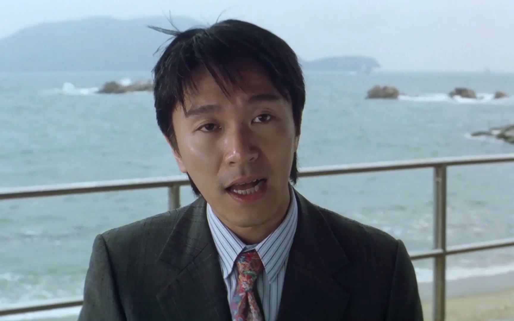 喜剧之王星爷雷雨要公演啦,请了各路观众,看看都有哪些人吧,,笑抽了