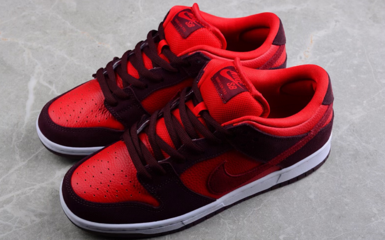 耐克nike dunk low cherry 水果樱桃情人节限定板鞋货号dm0807-600