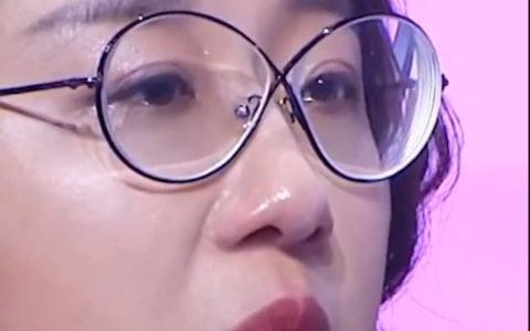 脱口秀傅首尔爱一个人就是愿意跟他一起吃苦如果你愿意跟着一个人享福