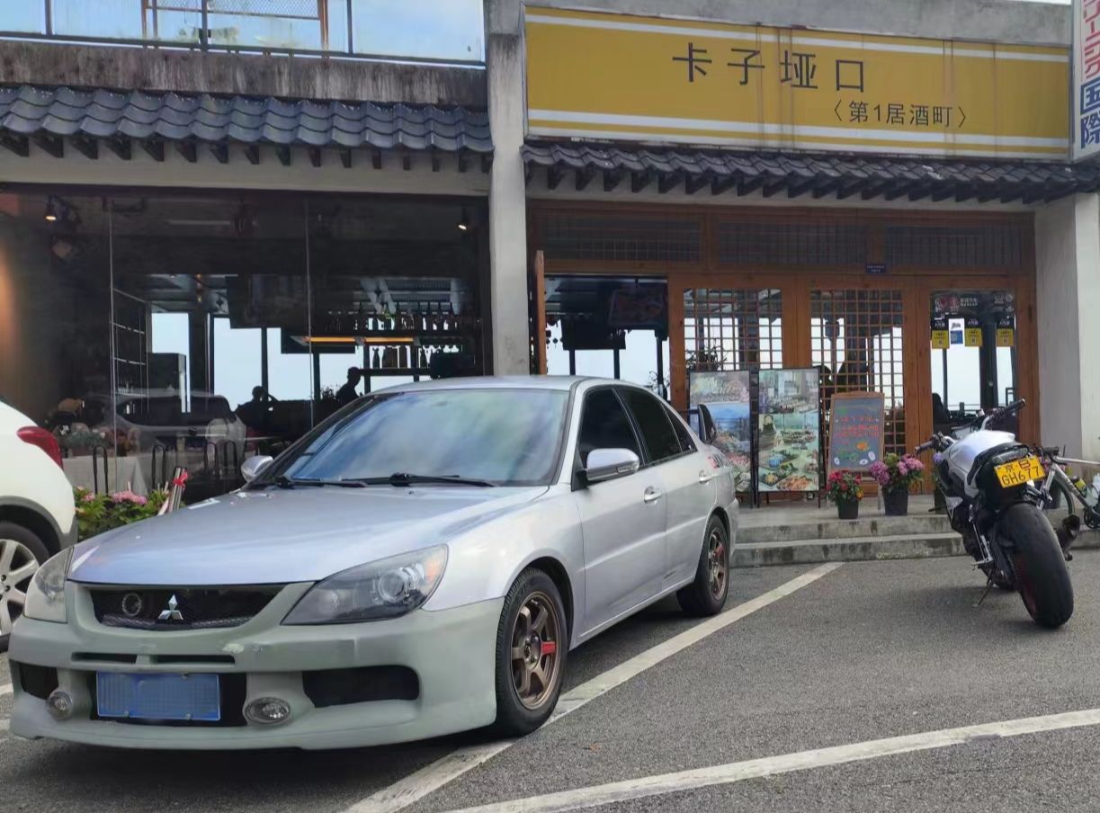 1.6,三菱蓝瑟,99匹,成都-都江堰蒲虹路上山10分钟【生活】