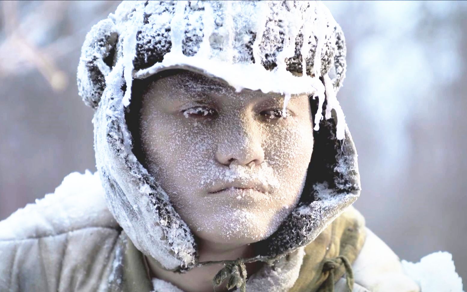 零下四十度坚守阵地,125名中国军人冻成"冰人",美军庄严敬礼