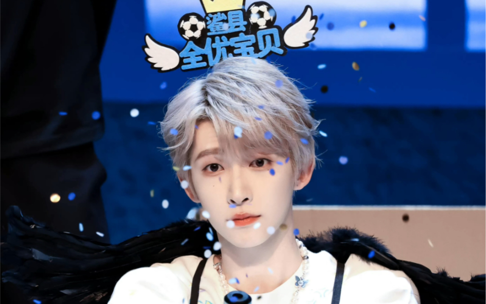 刘宇苏州签售会百变造型,总有你中意的一款!