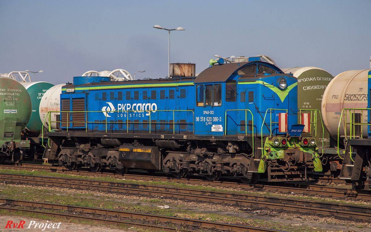 搬运世界铁路波兰国家铁路的tamarasm48型内燃机车