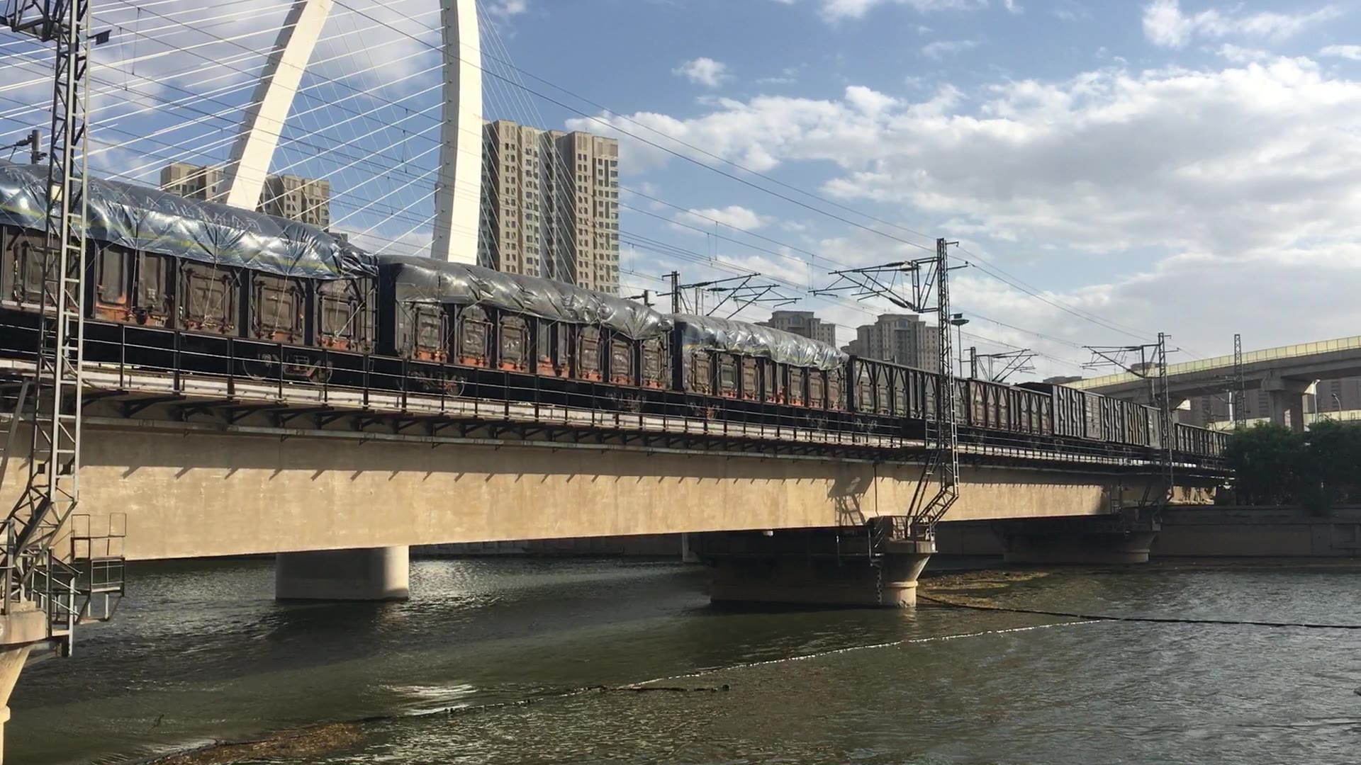 2019年5月19日天津北仓站 东兴立交桥拍车合集