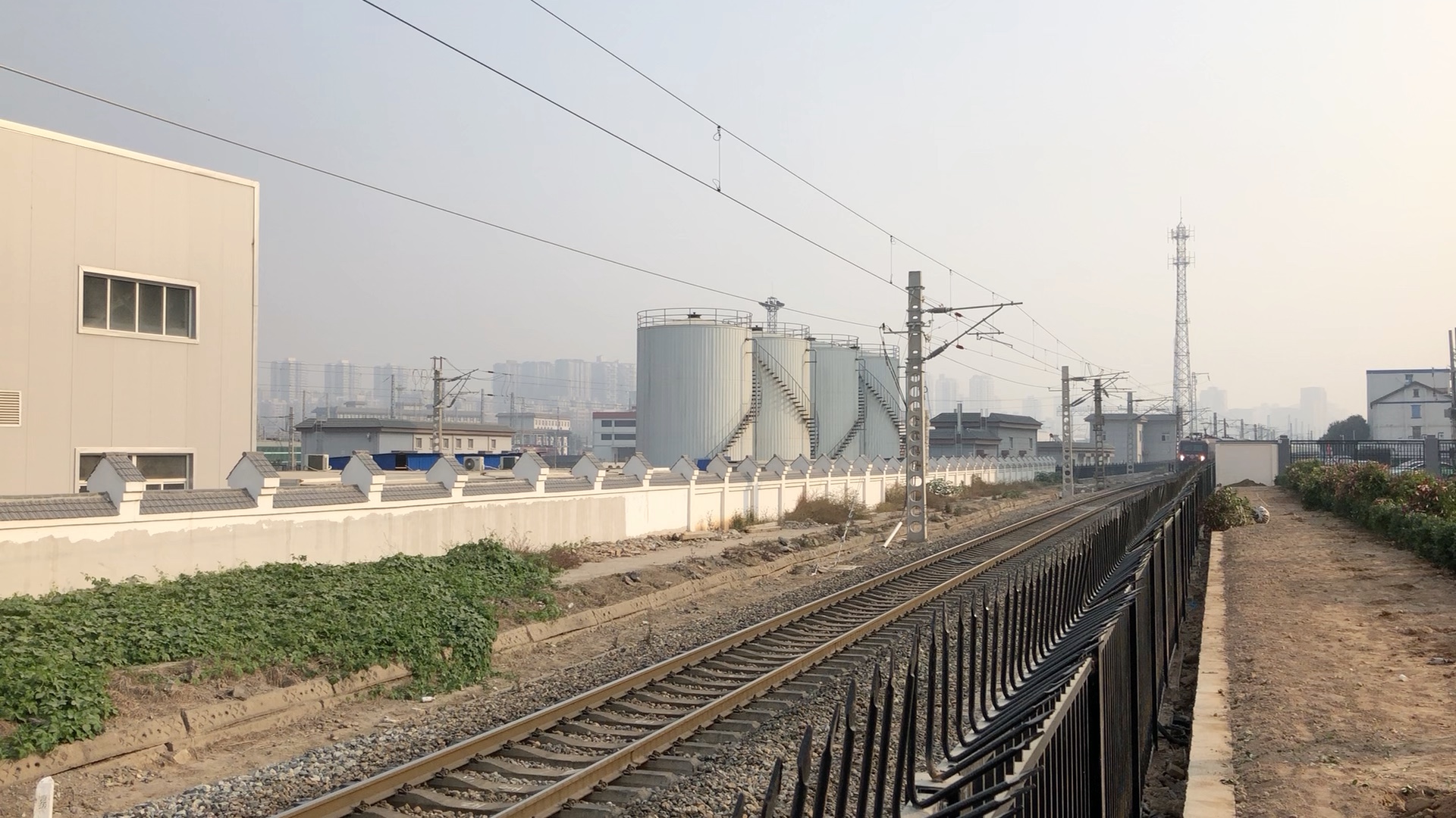 客车k2187次西安站接近_哔哩哔哩 (゜-゜)つロ 干杯~-bilibili