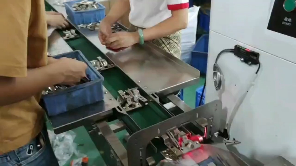 五金配件包装机 门窗配件铰链合页包装机