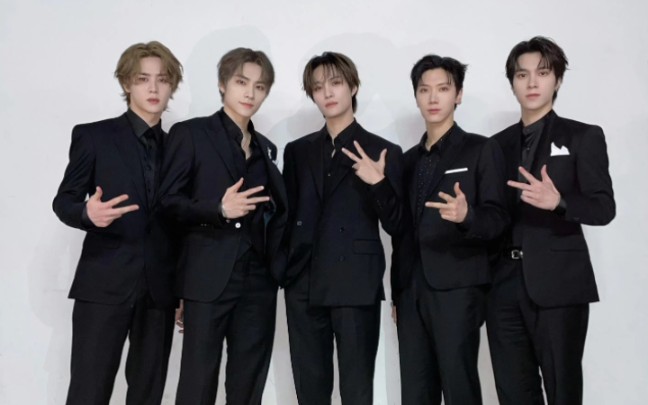 【威神v/wayv】qq音乐巅峰盛典获奖【年度巅峰潮流团体】!