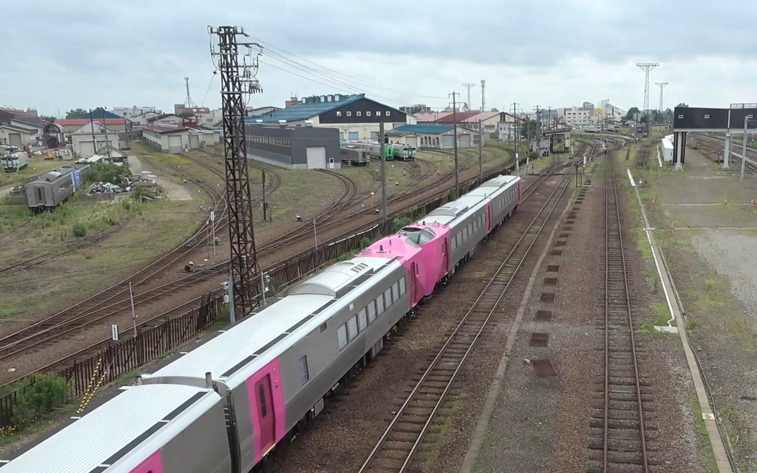 jr北海道新车キハ261系5000番台甲种运输札幌近郊