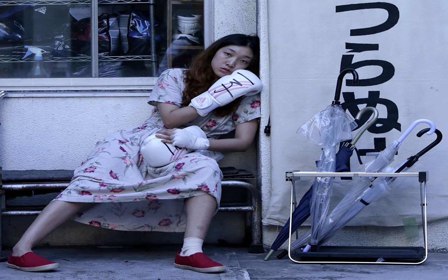 即使烂泥也有生活的权利,大龄女废宅向生活发起挑战!