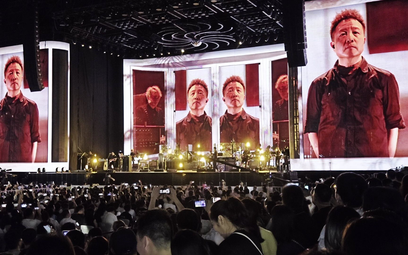 许巍无尽光芒巡回演唱会广州站 喜悦