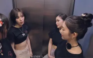 Tải video: 【粉蓝】Irene&Wendy欧巡台前幕后的故事