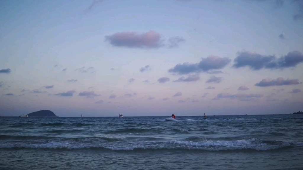 香芋色的天空 #在海南