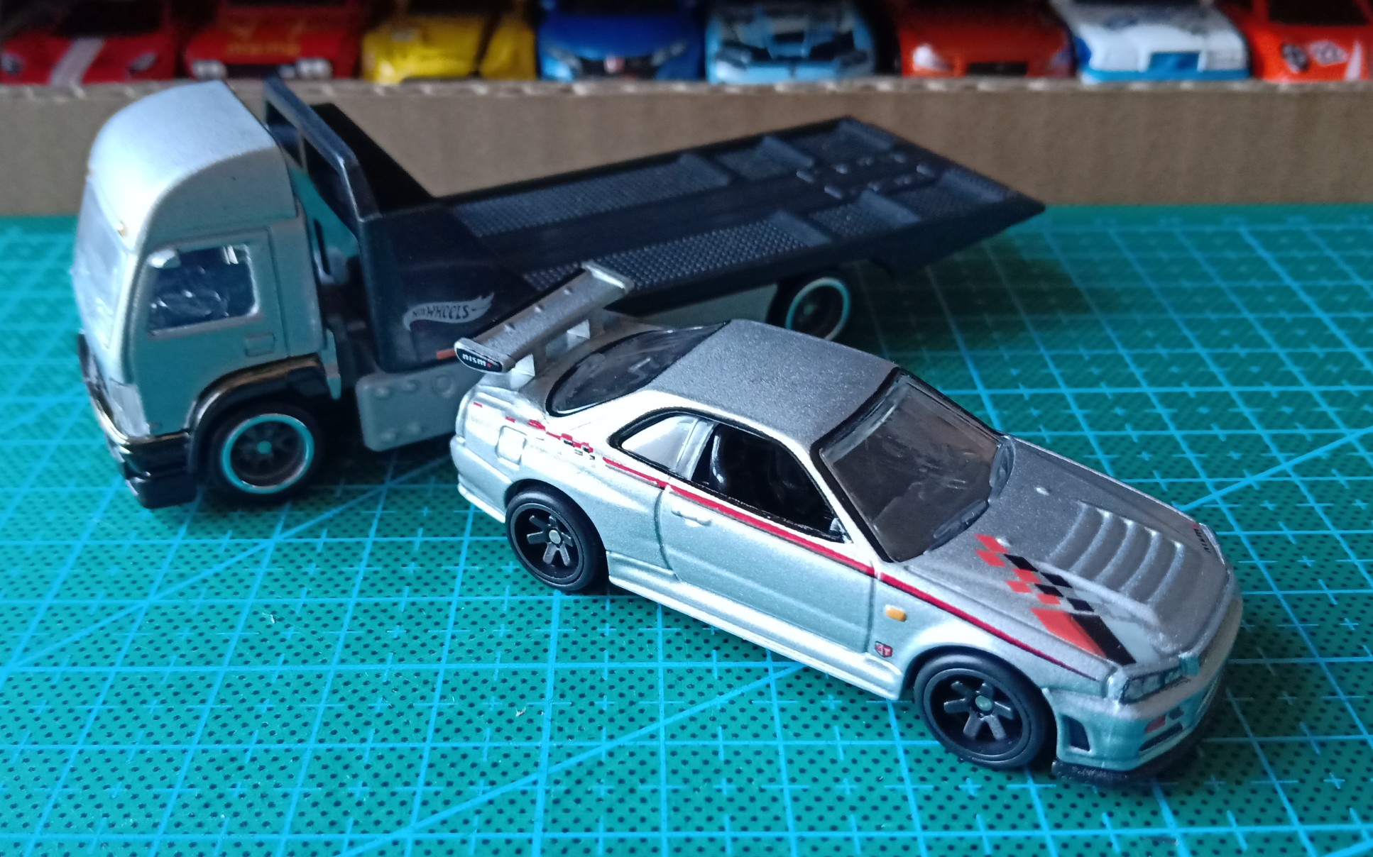 风火轮运输车队gtr真的好看