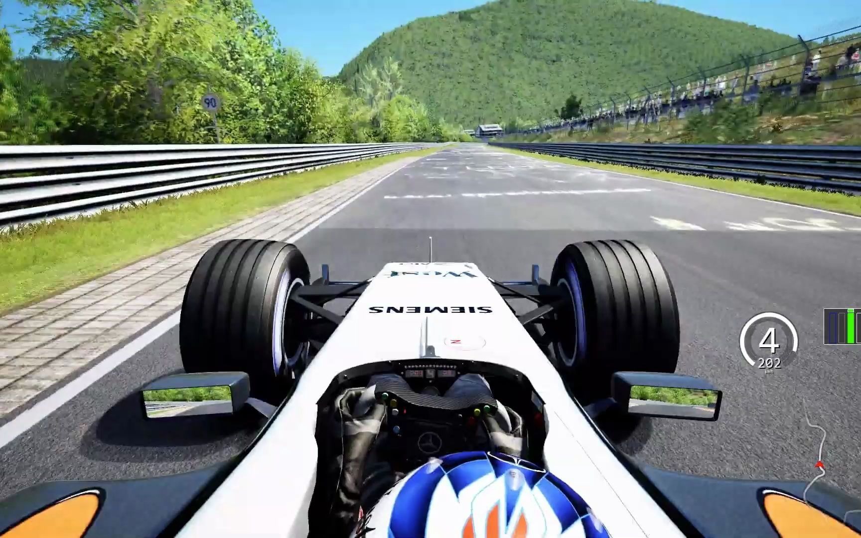 在游戏里拿f1跑纽北迈凯伦mp420纽博格林北环赛道单圈