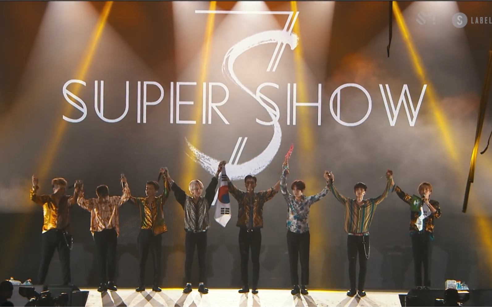 superjunior九辑收录翻唱曲show我们的supershow可能要有主题曲了