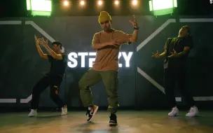 Video herunterladen: 【Steezy】Kinjaz成员Vinh Nguyen编舞K - Jaden Smith & Lido||swag街舞urban嘻哈hiphop