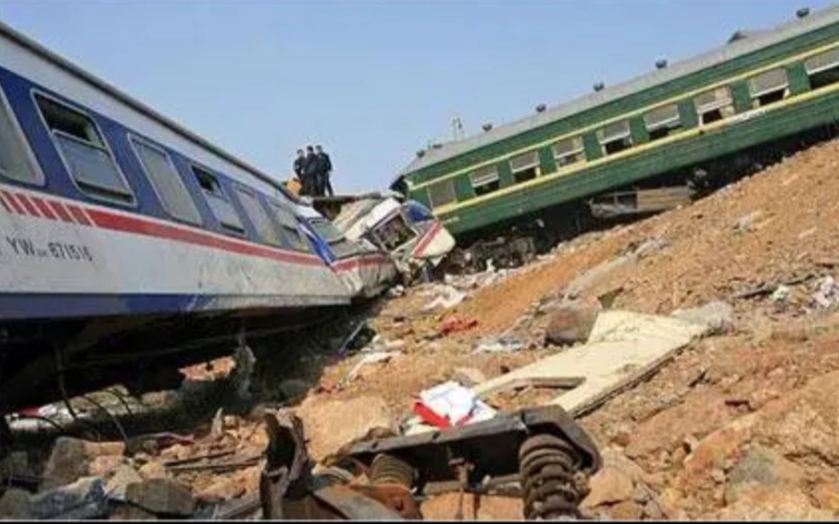 胶济铁路脱轨事故图片