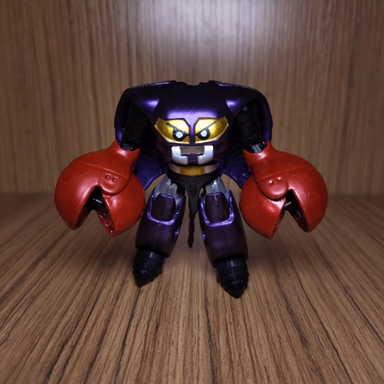 迷你小比铁甲小宝蝎子莱莱